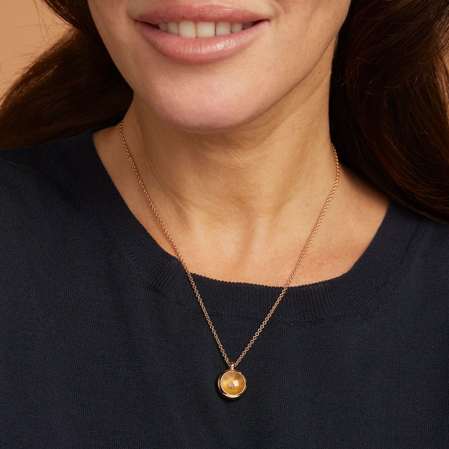 Sushi hanger & collier Sushi hanger & collier