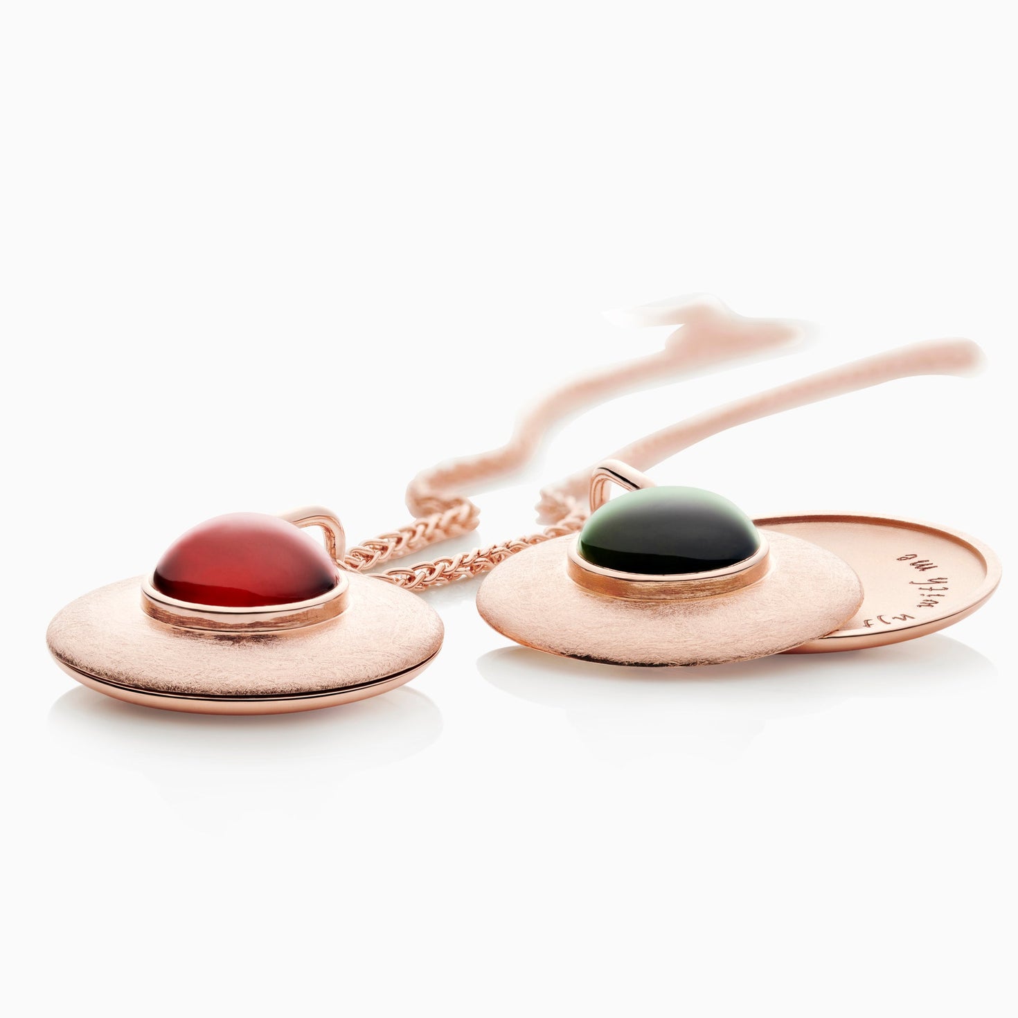 Sushi hanger & collier Sushi hanger & collier