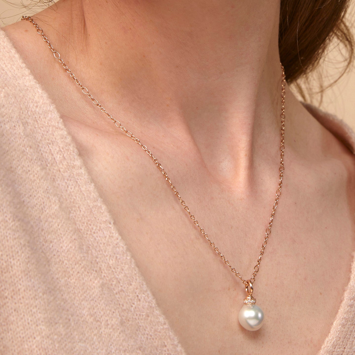Joy hanger & collier