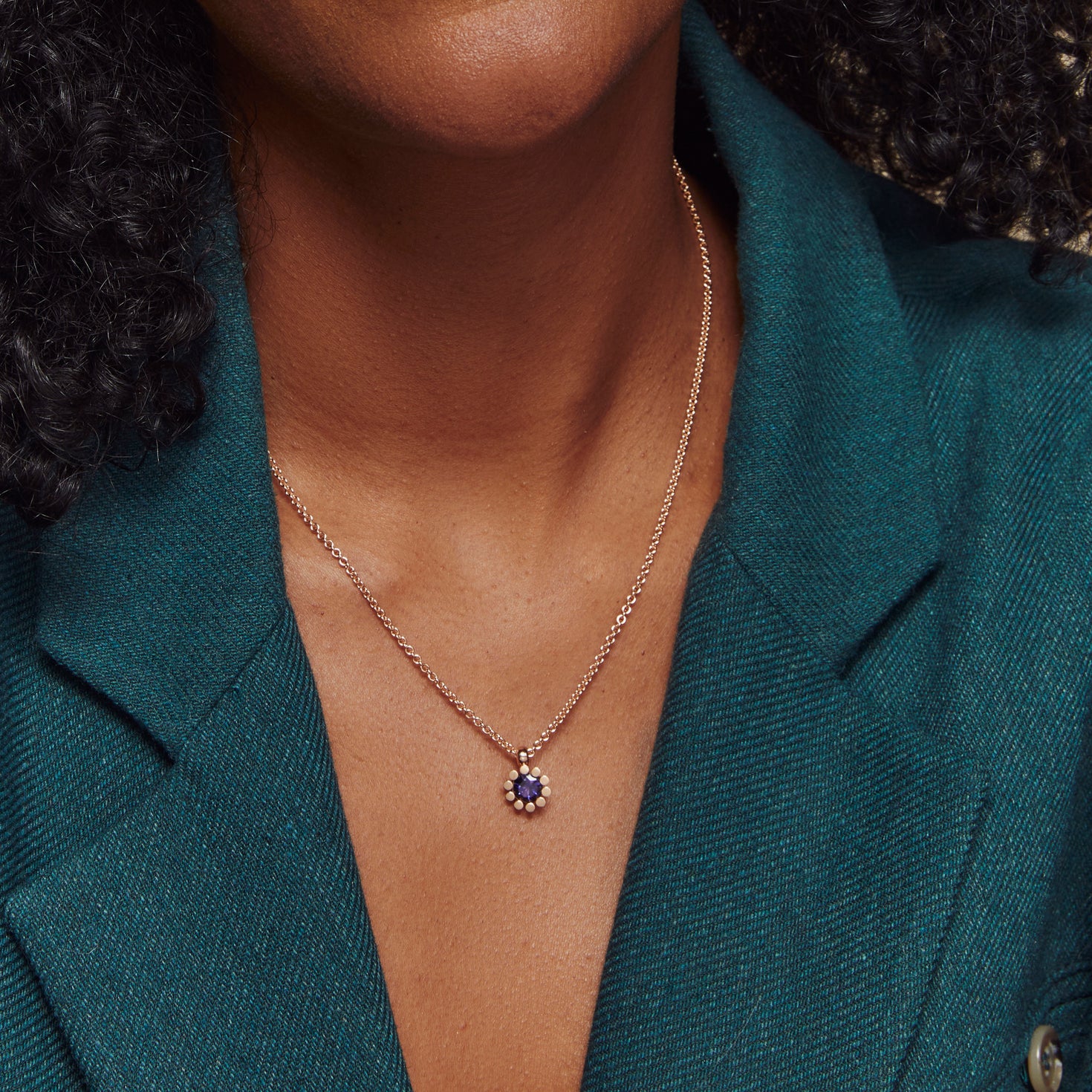 Sprite hanger & collier