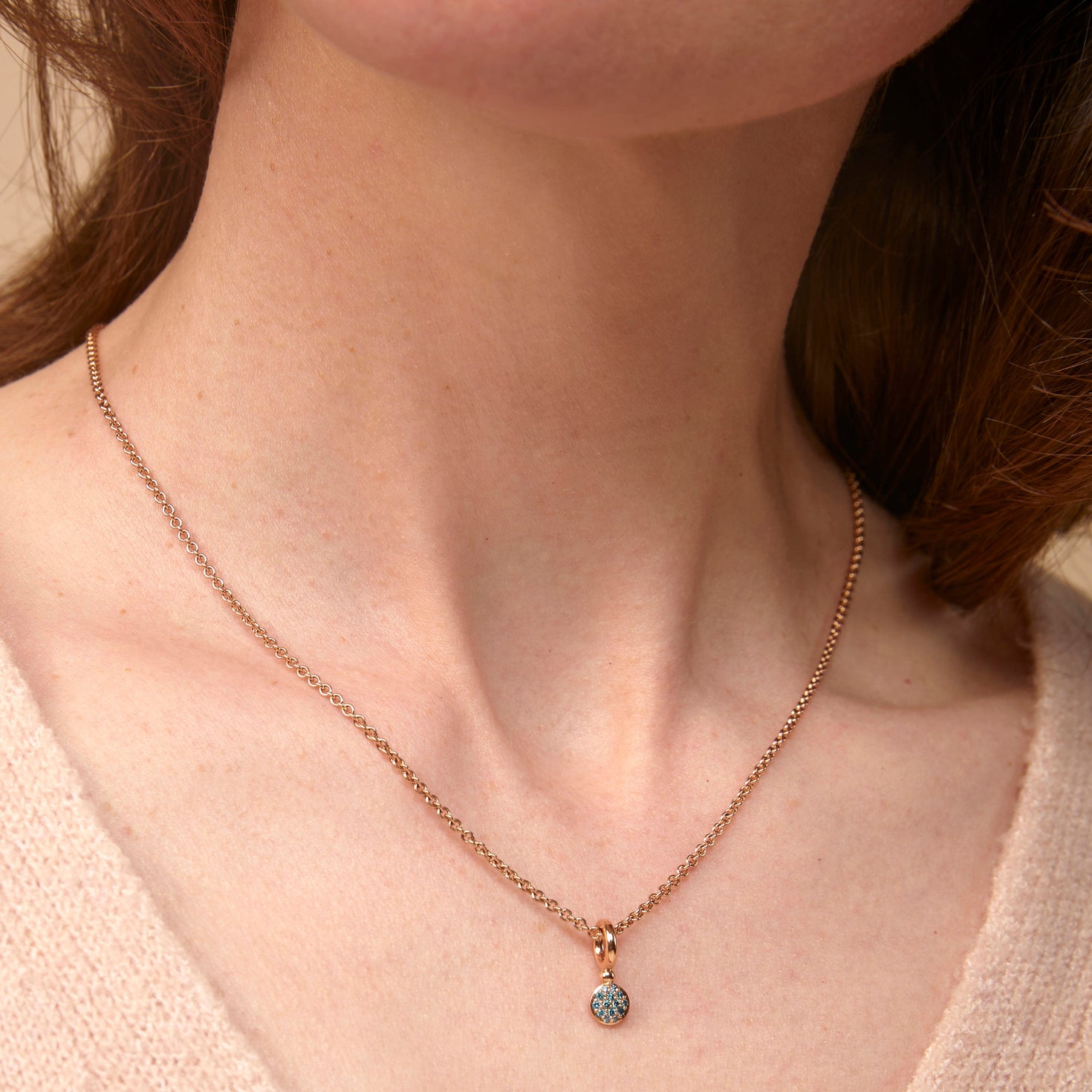 Stardust hanger & collier