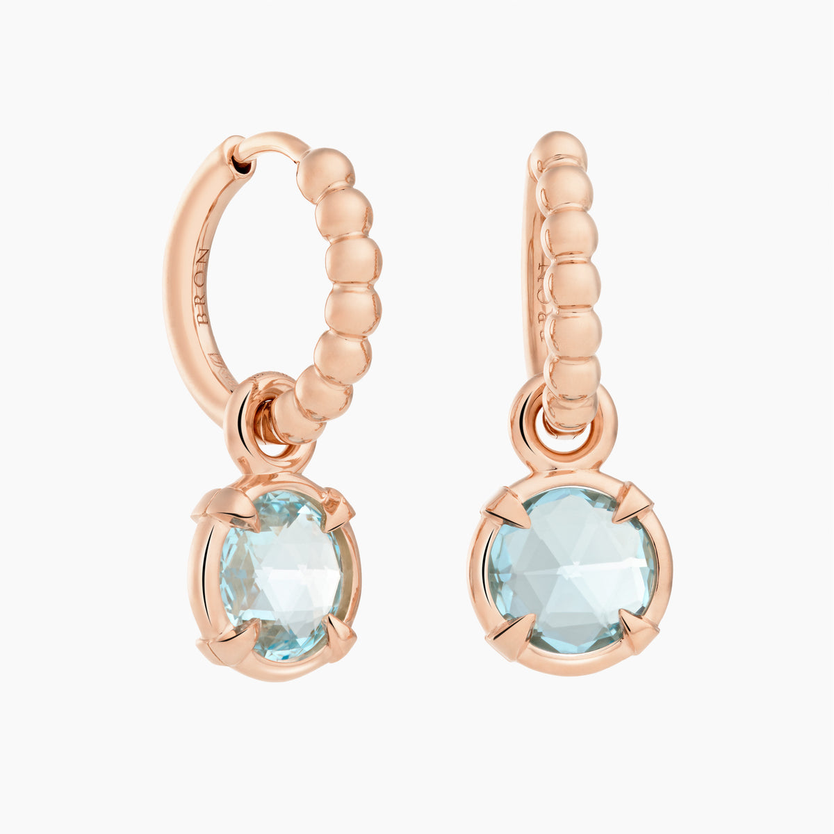 Mira Mira oorsieraden