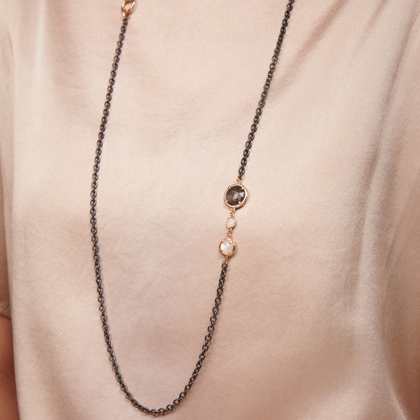 Mira Mira collier