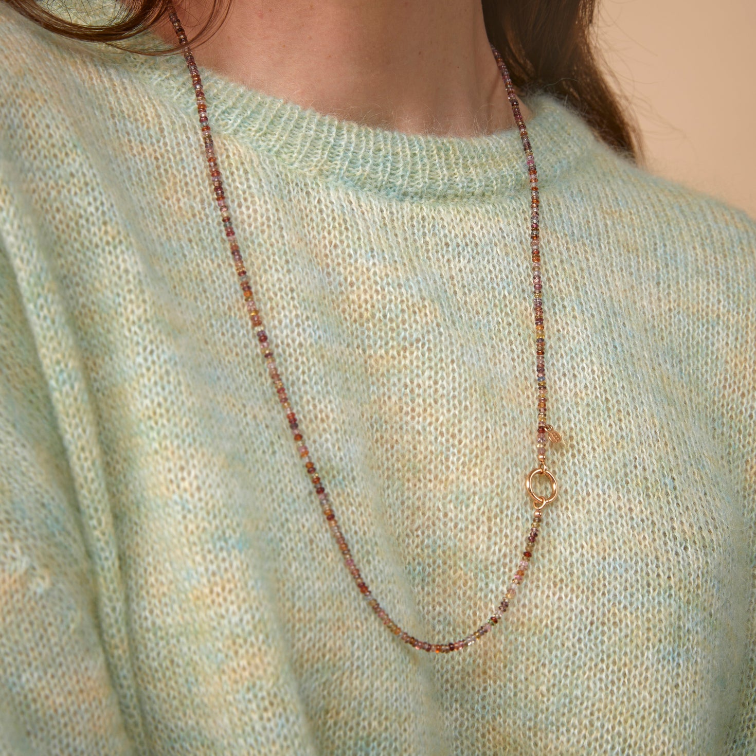 Edelstenen collier