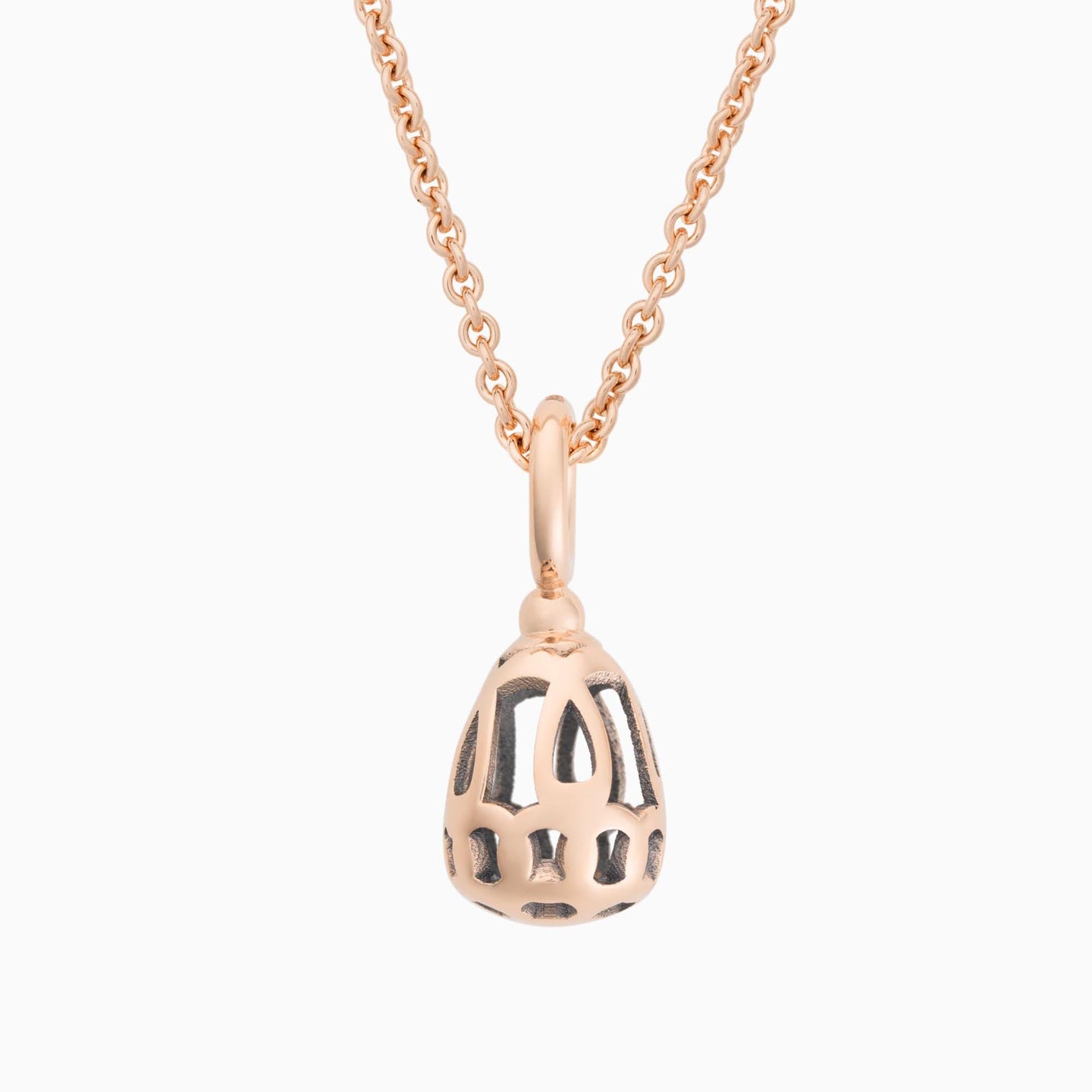 Toujours Ajour hanger & collier