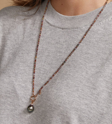 Joy hanger & collier