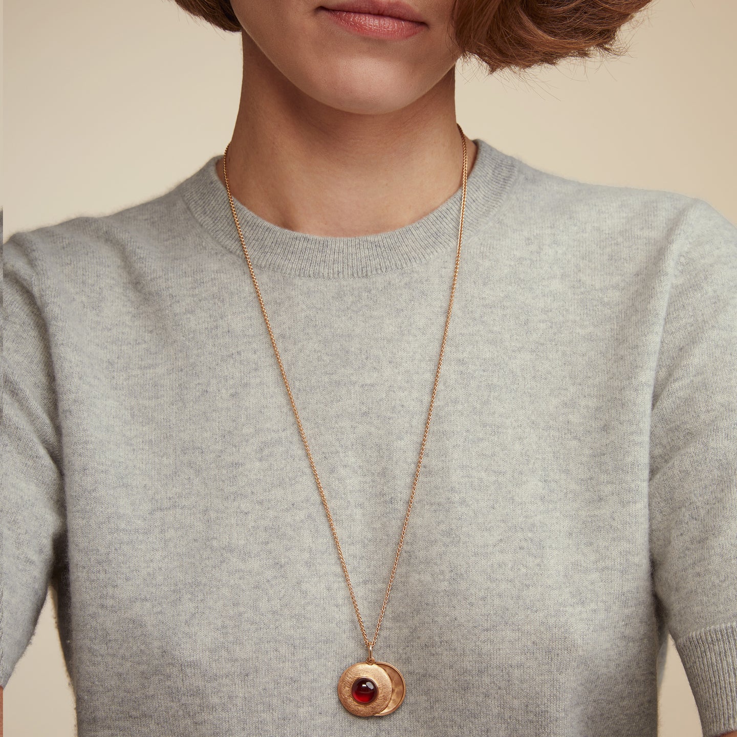Sushi hanger & collier