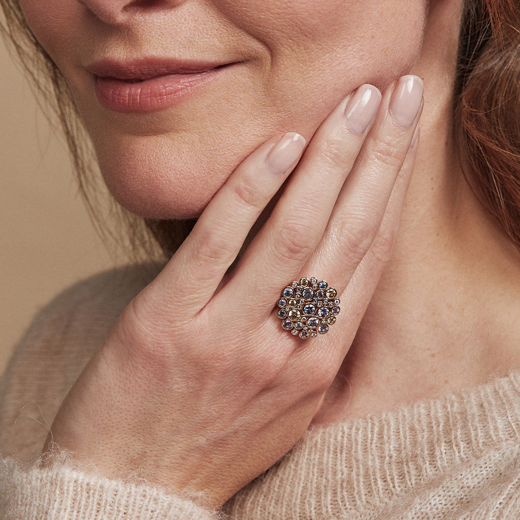 Confetti ring