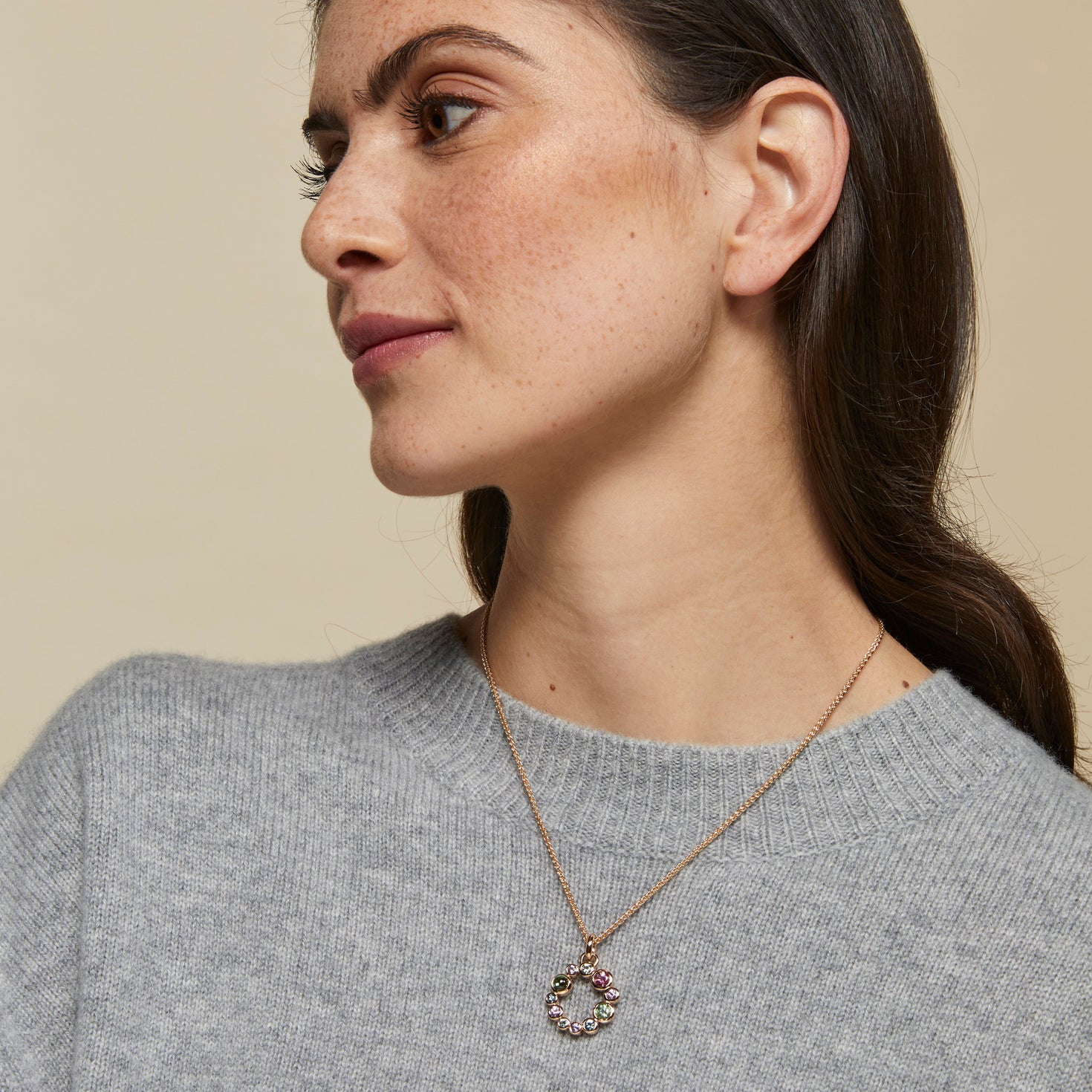 Confetti hanger & collier