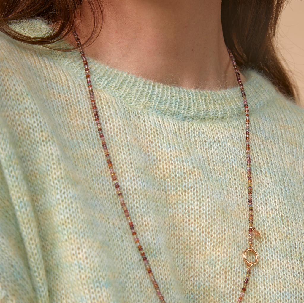 Edelstenen collier