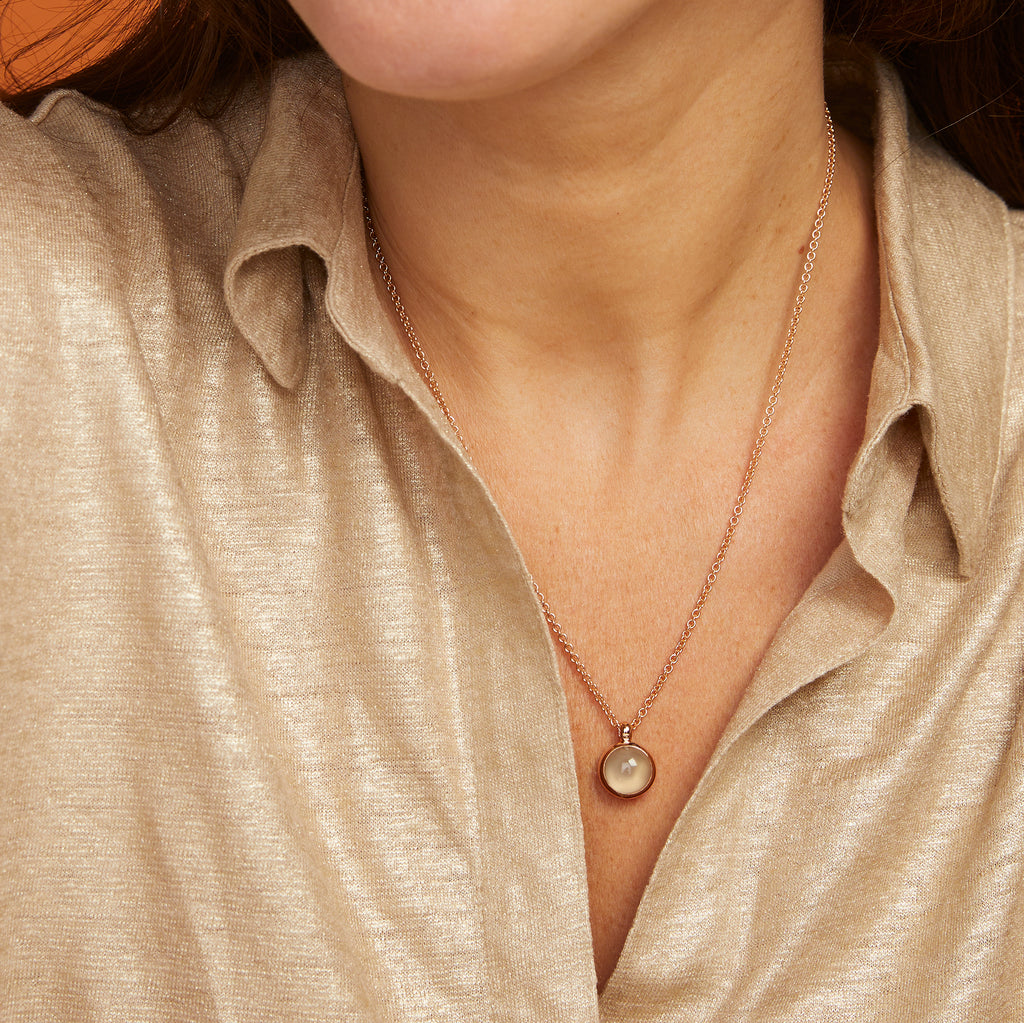 Sushi hanger & collier